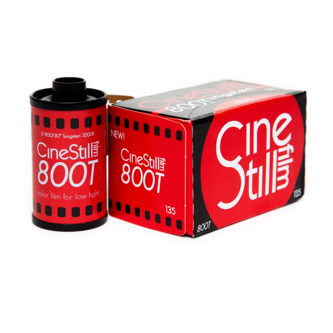 CineStill 800T Tungsten 35mm film box
